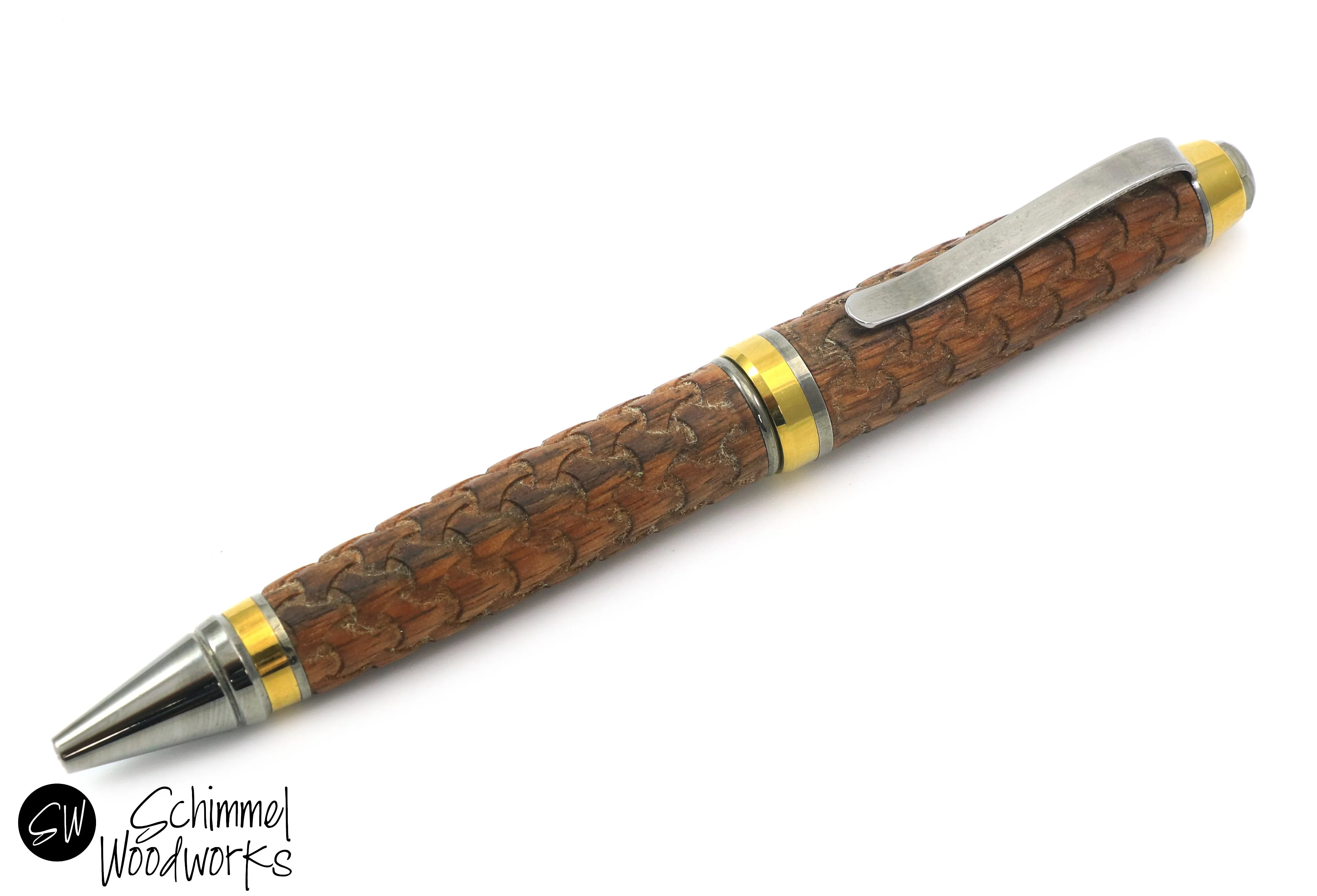 Woven Wood Gentlemen's Pen